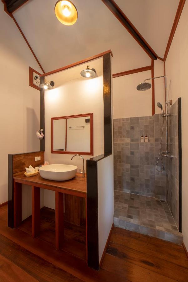 Kingfisher Ecolodge Ban Kian-Ngong Exteriör bild